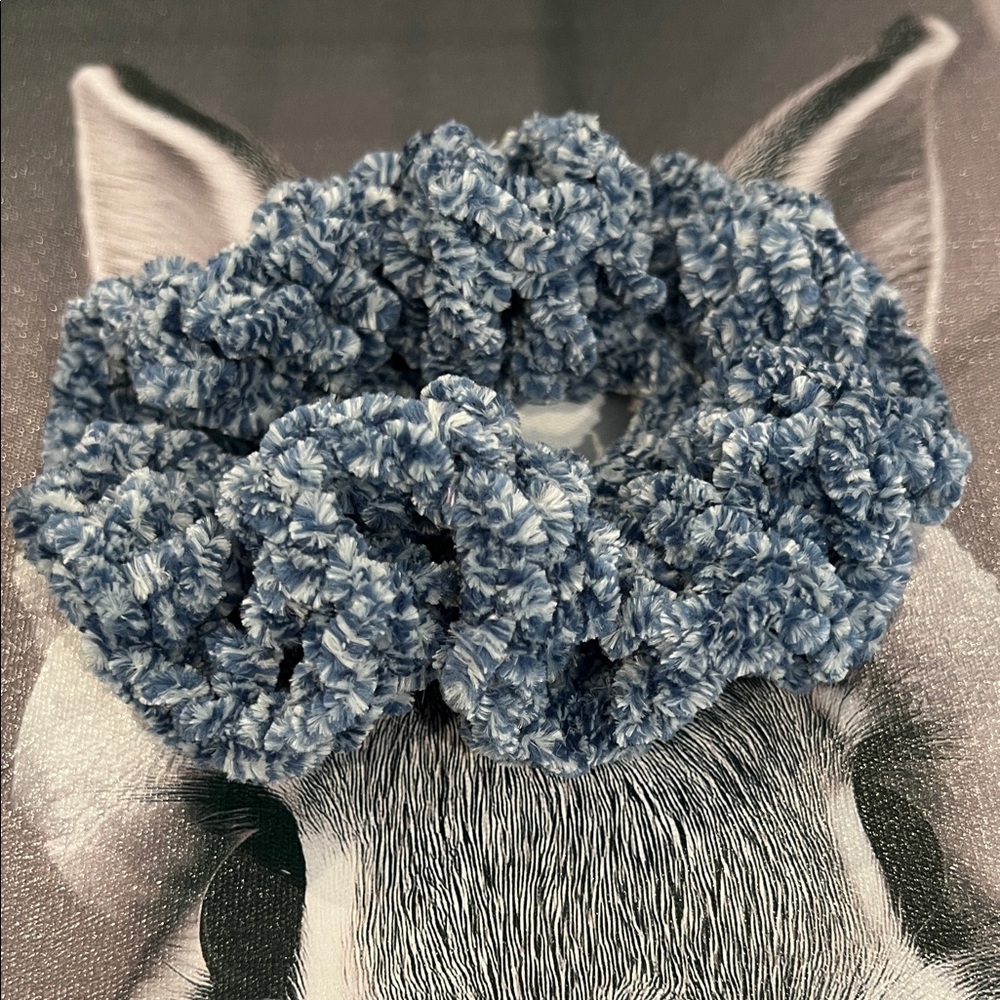Blue and White Hair Scrunchies - Set of 2 - Picture 2 of 3
